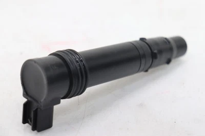 09-17 KAWASAKI NINJA ZX6R OEM BOBINA DE ENCENDIDO TAPA BUJÍA Foto 1 de 4