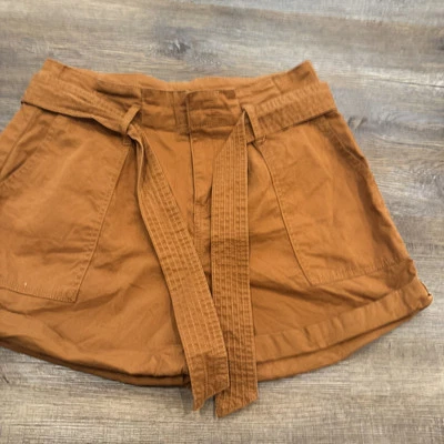 Pantalones Cortos Vanilla Star Talla 9 Dorado Amarillo Mamá Puños Cinturón Mujer’s Foto 1 de 4