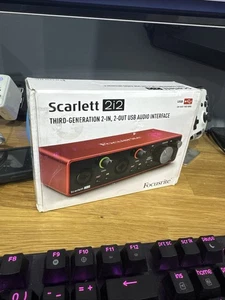 Focusrite Scarlett 2i2 *3rd Gen* USB Audio Interface (Unit Only) - Picture 1 of 2
