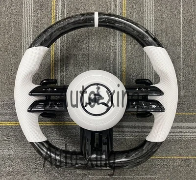 Actualización del volante de fibra de carbono para Mercedes-Benz AMG G63 GLE W204 GTS E63 Foto 1 de 4