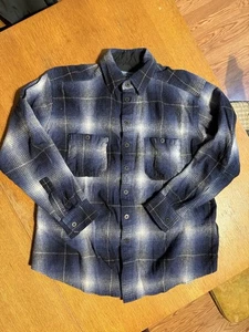 Woolrich Flannel Shirt XL Made USA Heavyweight Blue Ombré Plaid Wool Blend - Picture 1 of 5