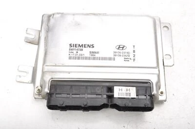 HYUNDAI MATRIX 1.8 16V 122CV Centralina Motore 39105-23740 - Immagine 1 di 4