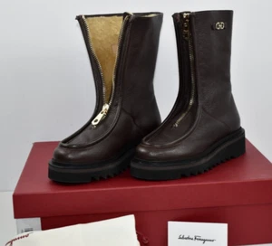 Neu im Karton Salvatore Ferragamo 5,5 C Eurialo braun Fell gefüttert Logo Gancini Reißverschluss Stiefel - Bild 1 von 19