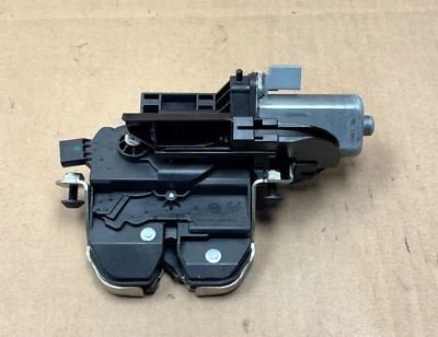 2011-2014 Porsche Cayenne Trunk Lock Latch Actuator W/Motor PO34 OEM Foto 1 de 4