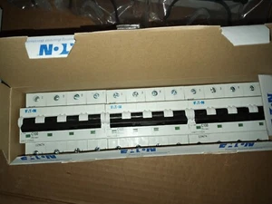 PACK OF 3 Eaton mMCT-C100/4 Plug In 4P 100A 120/240VAC 50/60Hz1 Unit NEW IN BOX - Picture 1 of 12