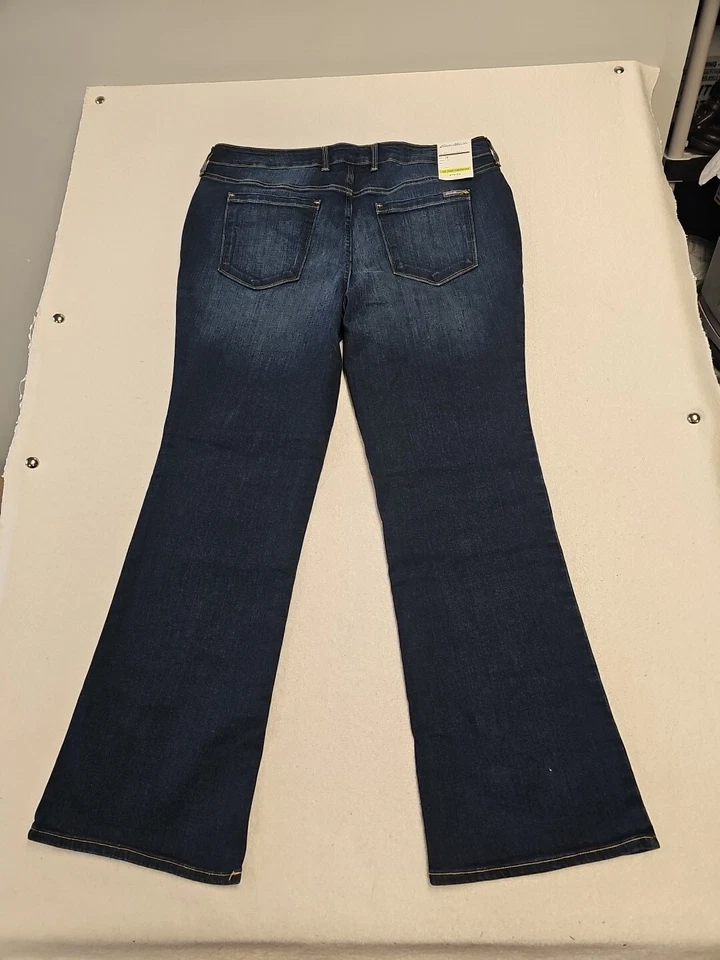 Eddie Bauer Size 14 Petit Slightly Curvy Slim Straight Jeans Blue Stretch Denim  - Image 1 of 4