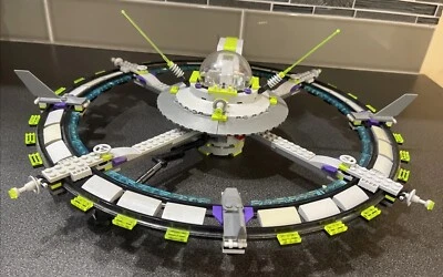 LEGO Space: Alien Mothership (7065) Working Sound Brick No Mini figures - Image 1 of 4