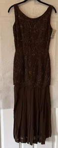 Neu mit Etikett $ 440 Carmen Marc Valvo Collection braun Seide Perlen Abendkleid Größe 2 XS - Bild 1 von 8