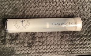 IT COSMETICS HEAVENLY SKIN CC+ PERFECTING FOUNDATION BRUSH ~ NEW & SEALED - Picture 1 of 2
