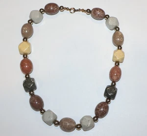 Collar grande de cuentas de piedra acrílica sintética multicolor 19" - Imagen 1 de 2