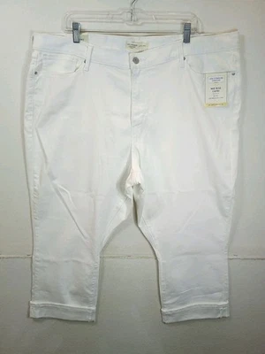 Levi Strauss Mid Rise Capri Pants Womens Sz 24/37 (meas 40x22) White Stretch New - Image 1 of 4