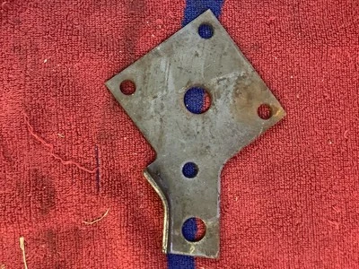 Soporte de montaje de barra estabilizadora trasera Ford Mustang Boss 302 1970 nuevo en stock Foto 1 de 2