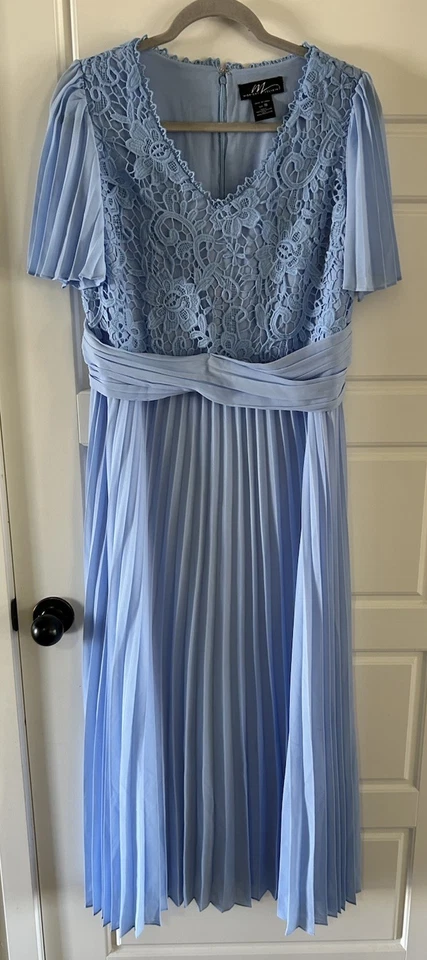 Midnight velvet women’s light blue dress size 10 - Image 1 of 4