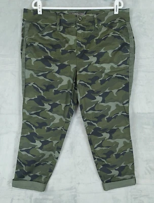 Pantalones camuflados de lona Torrid para mujer talla 18 enrollables verdes elásticos 38,5x27,5 Foto 1 de 4