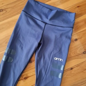Women's size S 'AIM'N' Gorgeous dark blue tights - AS NEW - Picture 1 of 5