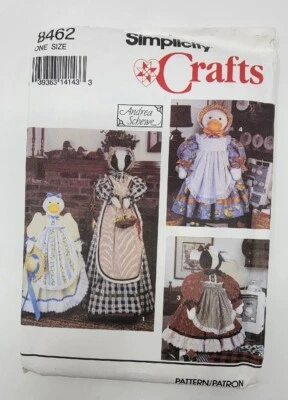 Simplicity Crafts 8462 Vacuum Covers Duck Cow Sewing Pattern - Image 1 of 3