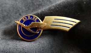 DLH CrewPin - WingPin, alte Form, emailliert, ohne Hersteller(1) - Picture 1 of 3