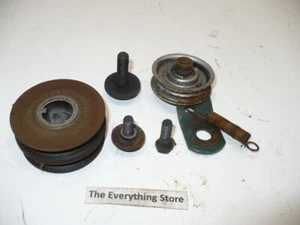 YARD MAN SNOW BLOWER PULLEY HALVES #756-0621/#756-0620 W/MISC PARTS FREE SHIP - Picture 1 of 3