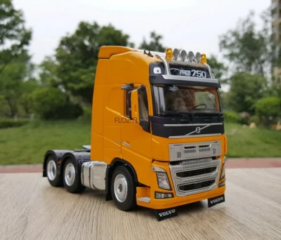 for Volvo for FH16 750 3 Axle 6x2 Tractor Trailer Yellow 1:32 Truck Pre-built - Image 1 of 4