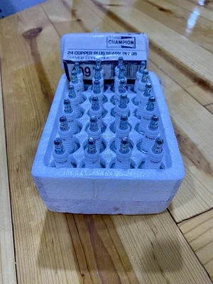 Champion Spark Plug #409 RF94C Set Of 24 - Image 1 of 3