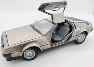 Sun Star 1/18 1981 DeLorean LK (DMC-12) Diecast Model NO BOX MISSING LEFT MIRROR - Picture 1 of 22