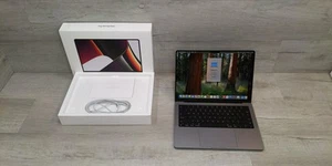 Apple MacBook Pro 14.2", Chip M1 Pro. 16GB RAM, 512 SSD (Finales de 2021, Gris espacial) - Imagen 1 de 12