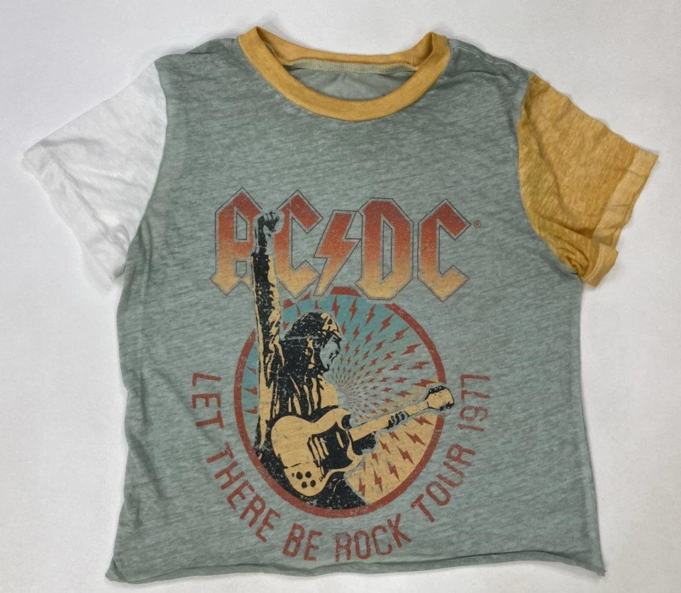 ACDC Tour 1977 Crop Graphic T-shirt Women Small Multicolor Short Sleeve Music - Изображение 1 из 4