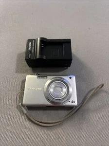 Samsung TL105 12.2MP Digital Camera FOR PARTS - Picture 1 of 10