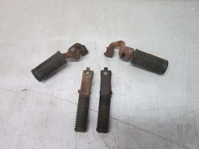 1977 Honda CB750A Hondamatic Foot Peg conjunto de pinos dianteiros traseiros - Imagem 1 de 4