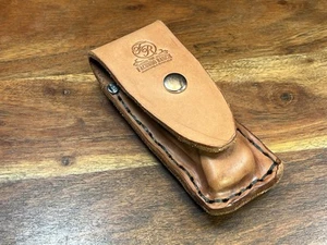 Neu Revolverheld SCHWERLAST dickes Leder Gürtel Trage Scheide für Buck 110 Messer - Bild 1 von 15