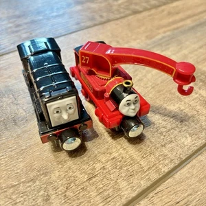 Trenino Thomas & Friends Take N Play Harvey & Diesel pressofuso magnetico - Foto 1 di 10