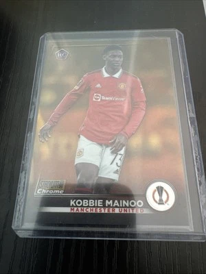 2022-23 Topps Stadium Club Chrome UEFA Club Competitions Kobbie Mainoo Gold /50  - Image 1 of 2
