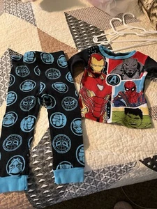 Boys Avengers Size 4 2 Pc Pj Set - Picture 1 of 2