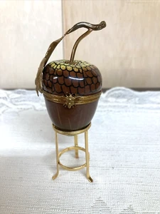 LIMOGES FRANCE PINT HAUPT HERBST EICHEL & EICHENBLATT TRINKET BOX ENTHÄLT STÄNDER - Bild 1 von 6