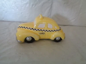 Department 56 - Yellow Taxi Cab -  Car - Picture 1 of 3