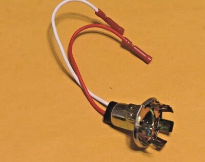 Luz trasera señal de giro lámpara de estacionamiento enchufe 72-74 Dodge Challenger Colt 75 Roadrunner Foto 1 de 4