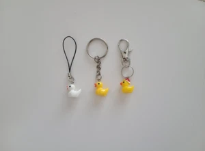 3pcs) Cute Duck Keychain, Tiny Duck Keyring, Duckies Keychain, Santa duck key - Picture 1 of 4