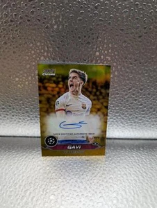 Topps UCC Stadium Club Chrome FC Barcelona Barca Gavi Gold Auto Autogramm /50 - Picture 1 of 4