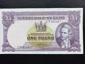 New Zealand 1 Pound (1956-1967) - Picture 1 of 4