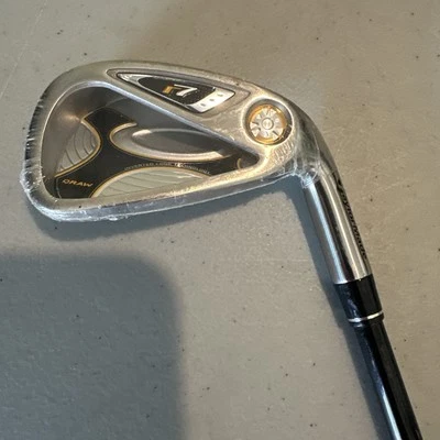 TaylorMade r7 Draw 6 Iron RH TaylorMade REAX r7 55 Regular Graphite Flex R - Image 1 of 4