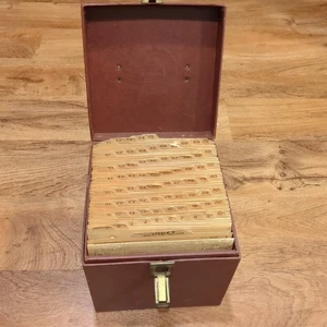 Vintage Amfile Case for 45 Vinyl Records Retro Style + 75 Records - Foto 1 di 14