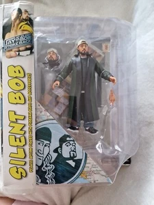 silent bob figure,Deluxe Action figure with Diorama Base And Accessories 2014 - Picture 1 of 3