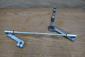 15 HARLEY DAVIDSON TRI GLIDE FREEWHEELER FOOT SHIFTER SHAFT W/ LINKAGE 33727-00A - Picture 1 of 9