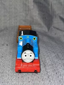 Thomas The Train #1 Trackmaster motorizzato Thomas 2009 Mattel R9488 testato come funziona - Foto 1 di 8