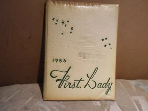 1956 HARRIET WHITNEY BERUFLICHES HIGHSCHOOL-JAHRBUCH "First Lady" Toledo, Ohio - Bild 1 von 15