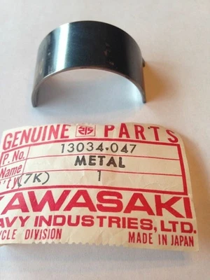 KAWASAKI BIELA DE METAL KZ400 13034-047 NOS - Imagem 1 de 4