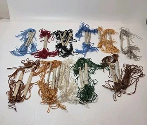 Vtg Glossilla Embroidery Floss C. 20-30s Set Of 30 "Brighter Than Silk" USA - Picture 1 of 11