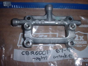 Honda CBR600F Cylinder Head Camshaft Holder Tower Intake Right 87-90 - Picture 1 of 2