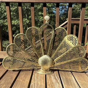 Vintage Regency Art Deco Messing klappbar Pfau Kamin Bildschirm Ventilator Greif Muschel - Bild 1 von 9