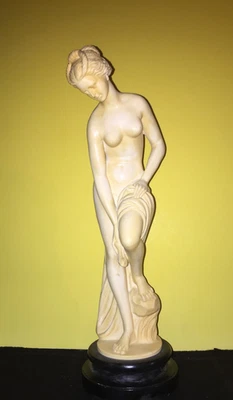 LARGE Vintage 15" A. Santini Classic Venus Aphrodite Alabaster Statue Italy - Image 1 of 4